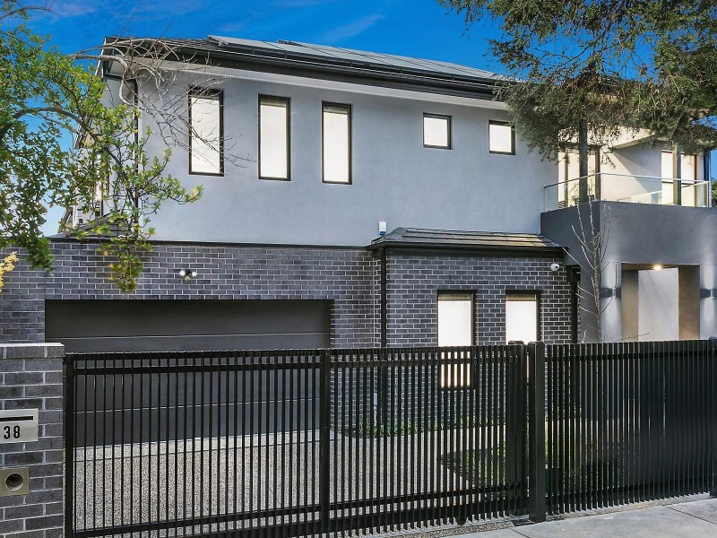 38 Second Avenue, Box Hill North VIC 3129