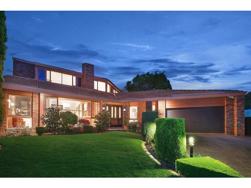 8 Martindale Place, Templestowe VIC 3106