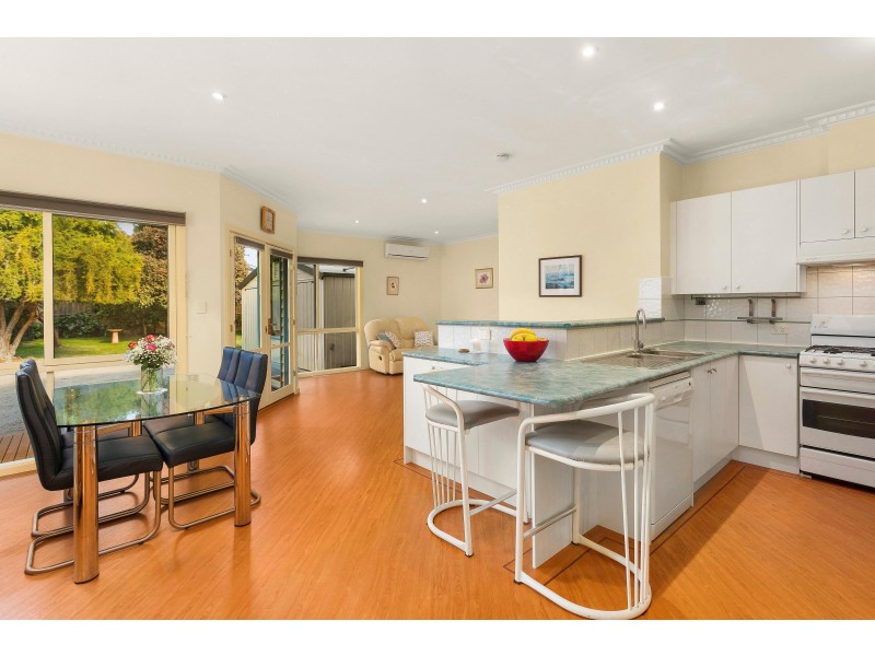 28 Marama Street, Blackburn South VIC 3130