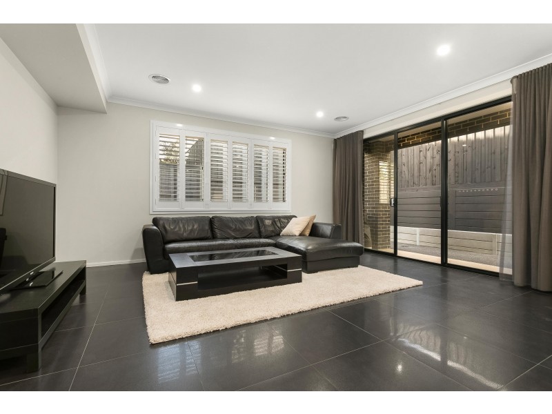 5 Archer Grove, Doncaster VIC 3108