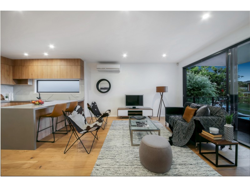 4/1067 Doncaster Road, Doncaster East VIC 3109