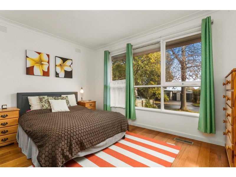 14 Bond Avenue, Blackburn South VIC 3130