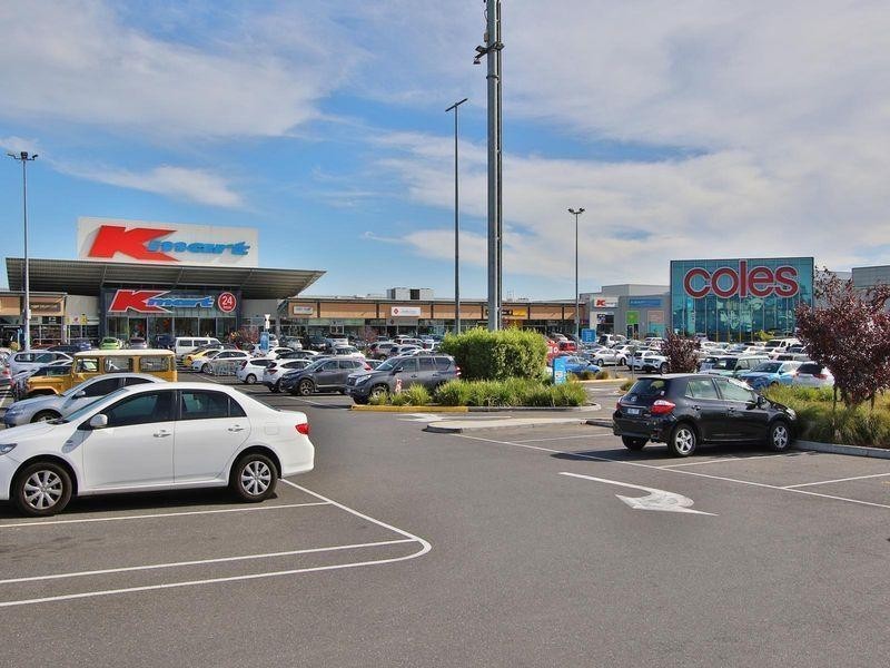14 Bond Avenue, Blackburn South VIC 3130
