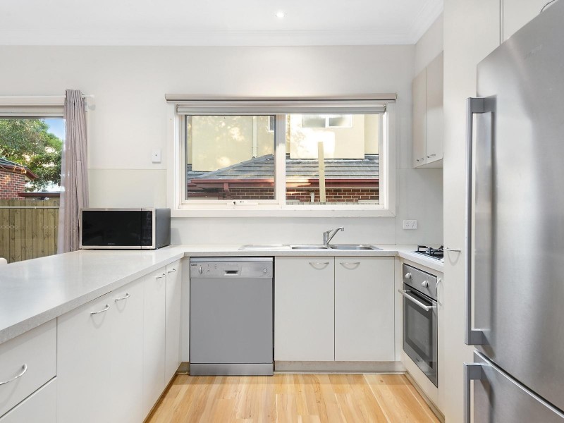 1A Irvine Street, Mitcham VIC 3132