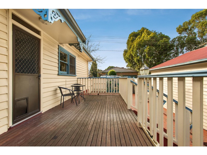 1 Kinkora Road, Blackburn VIC 3130