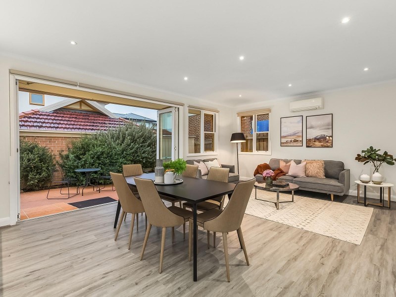 1/111 Eley Road, Box Hill South VIC 3128