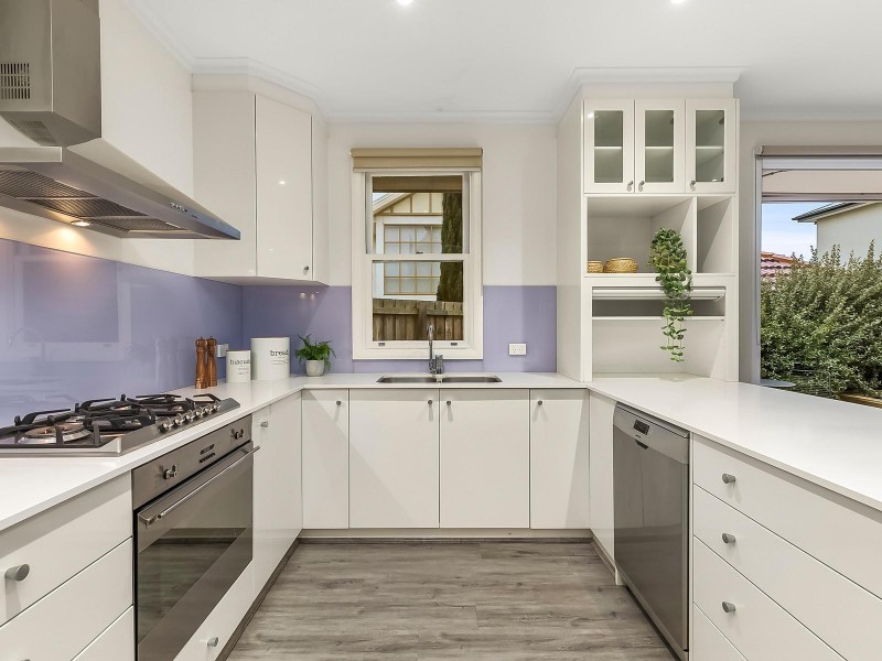 1/111 Eley Road, Box Hill South VIC 3128