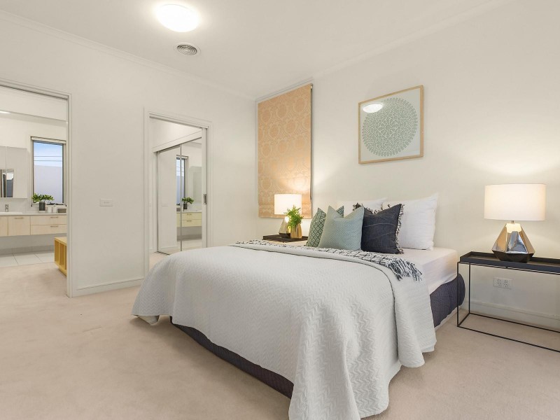 25 Exhibition Drive, Mulgrave VIC 3170