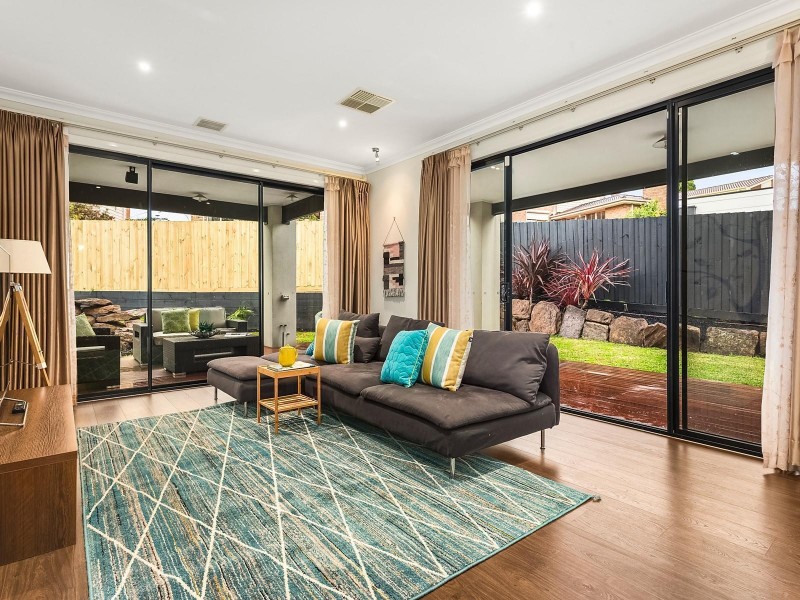 43 Hanover Road, Vermont South VIC 3133