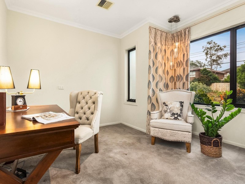 43 Hanover Road, Vermont South VIC 3133