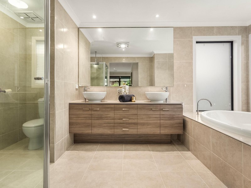 43 Hanover Road, Vermont South VIC 3133