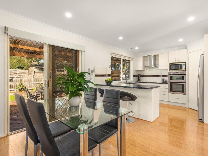 1 Debson Close, Boronia VIC 3155