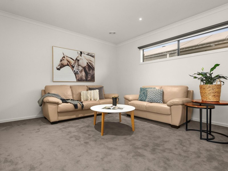 54 Stables Circuit, Doncaster VIC 3108