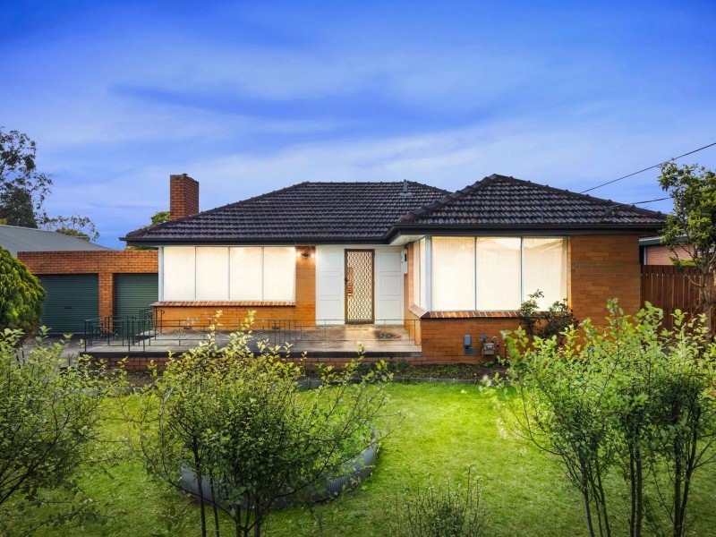 7 Hinkley Avenue, Croydon VIC 3136