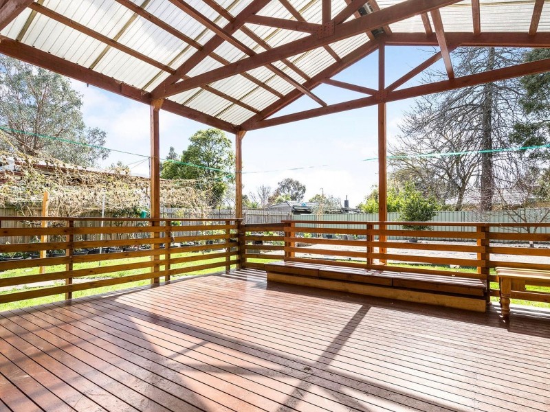 7 Hinkley Avenue, Croydon VIC 3136