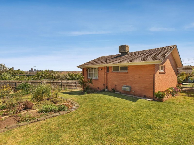 14 Gifford Road, Doncaster VIC 3108