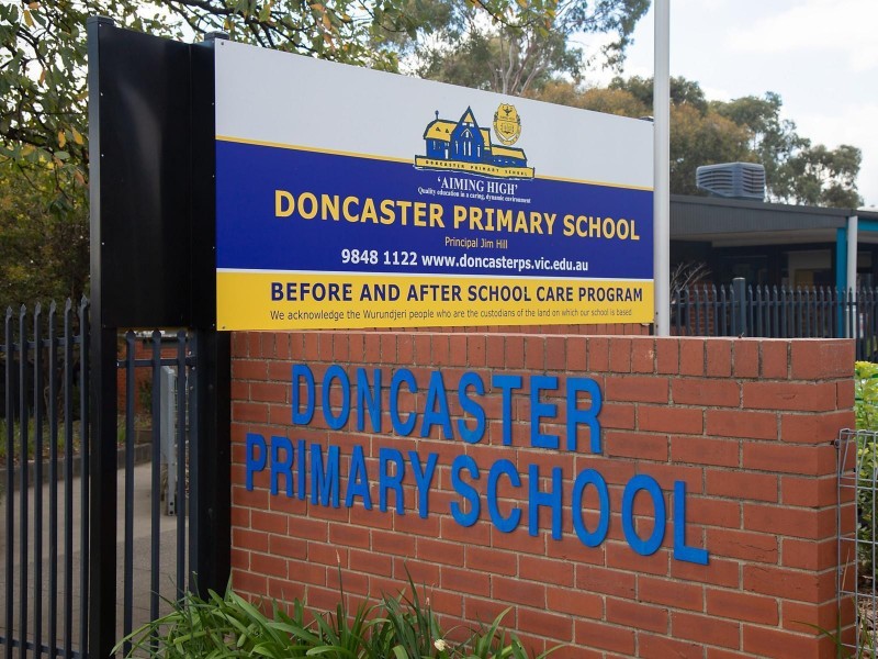 14 Gifford Road, Doncaster VIC 3108