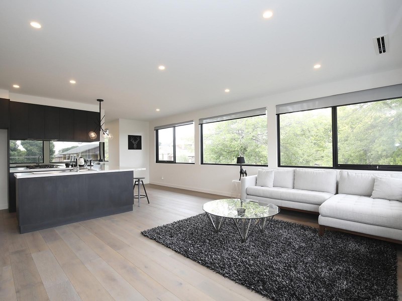 1/1 Woodlea Street, Doncaster East VIC 3109