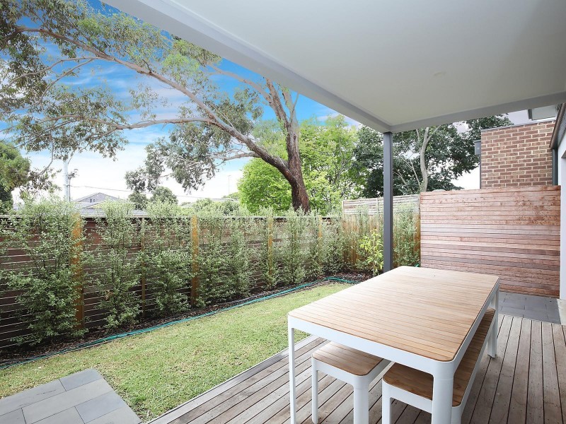 1/1 Woodlea Street, Doncaster East VIC 3109