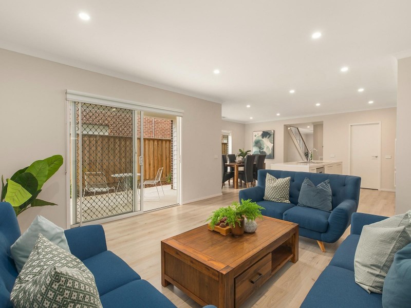 54 Viewmont Street, Wantirna South VIC 3152