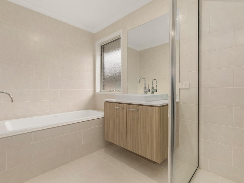 54 Viewmont Street, Wantirna South VIC 3152