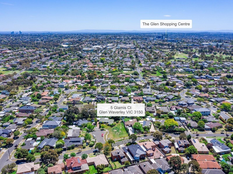 5 Glamis Court, Glen Waverley VIC 3150