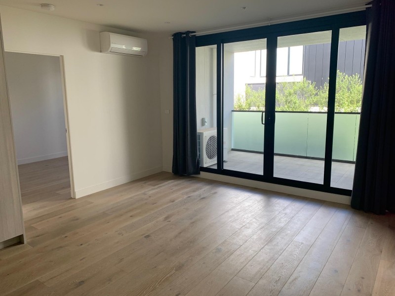 102/692 Whitehorse Road, Mont Albert VIC 3127