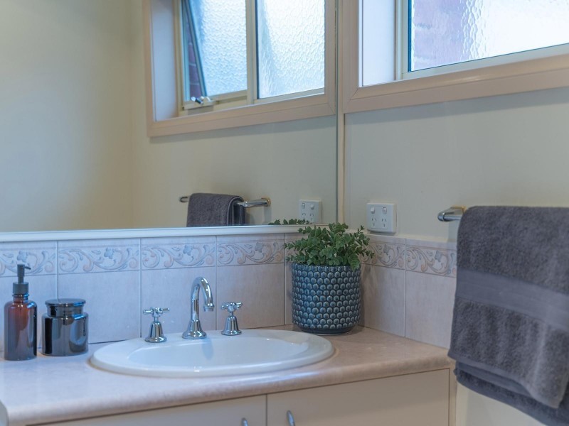 1/4 Bullarto Street, Chadstone VIC 3148