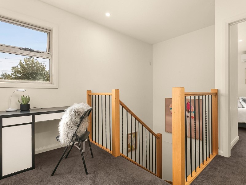 33 Devon Drive, Doncaster East VIC 3109