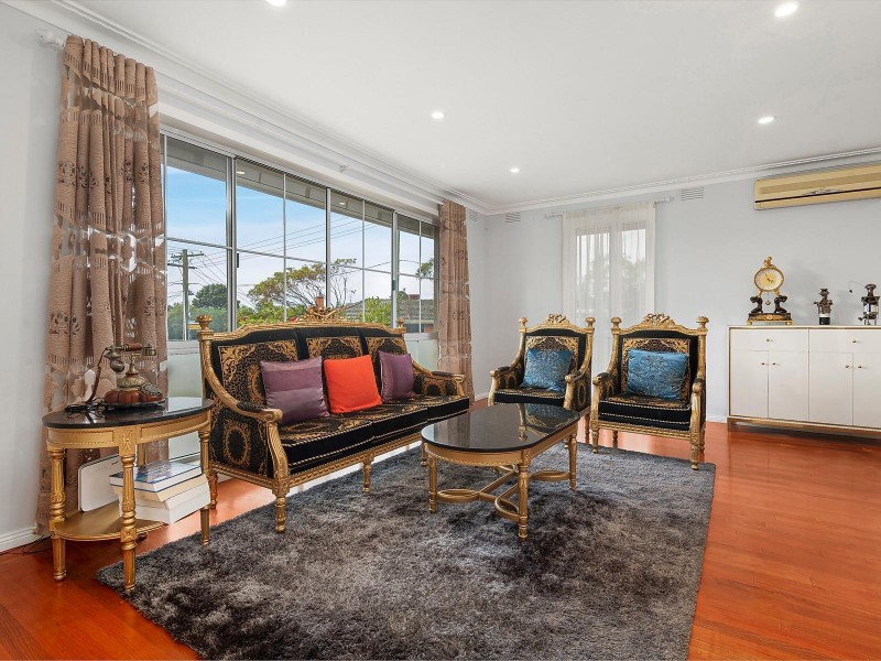 2 Tarwarri Place, Burwood East VIC 3151