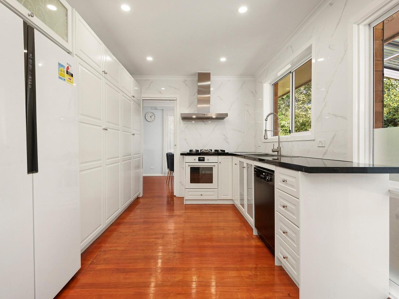 2 Tarwarri Place, Burwood East VIC 3151