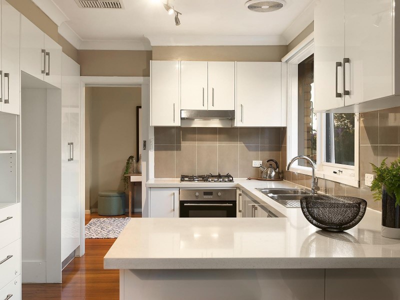 16 O’Brien Crescent, Blackburn South VIC 3130