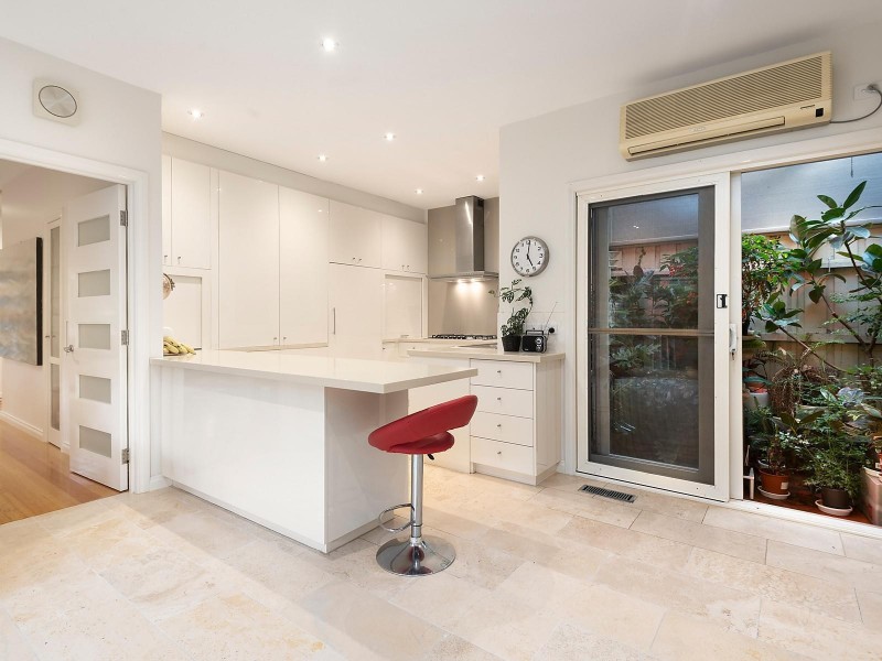 13 Omeo Court, Blackburn South VIC 3130