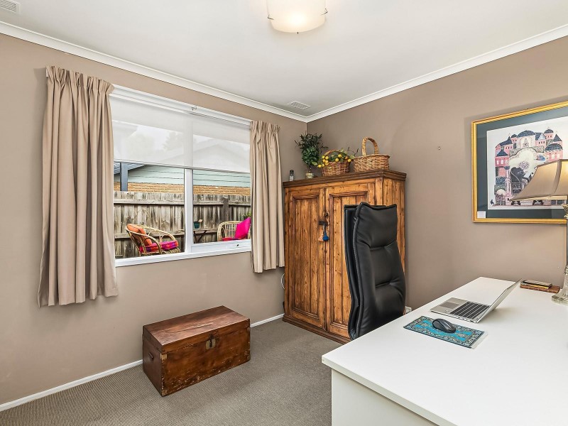 22 Graham Avenue, Kilsyth VIC 3137