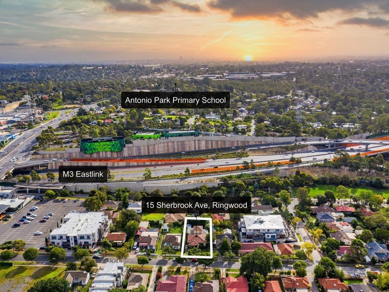 15 Sherbrook Avenue, Ringwood VIC 3134