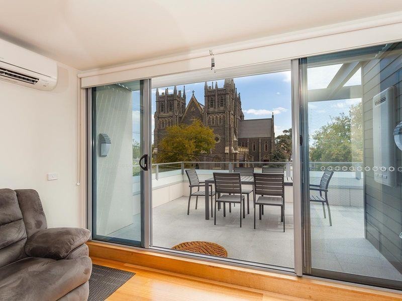 10/141-143 Yarra Street, Geelong VIC 3220