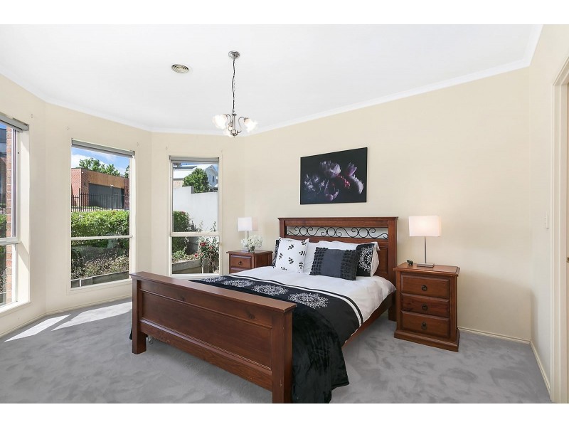 4 Horizon Court, Highton VIC 3216