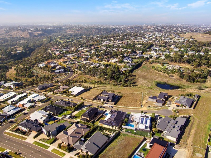 116-118 Rivergum Drive, Highton VIC 3216