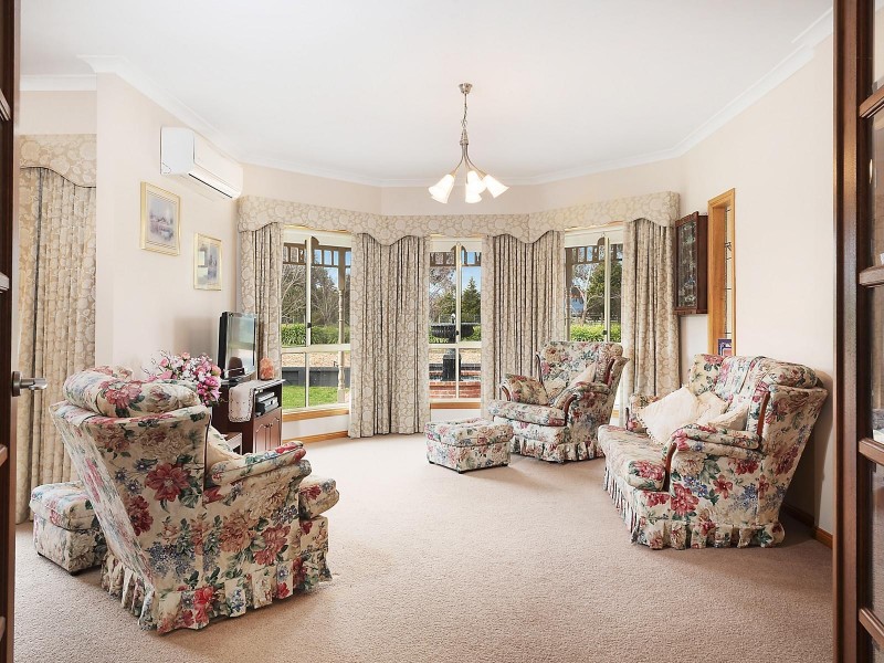 50 Braemar Court, Lovely Banks VIC 3221