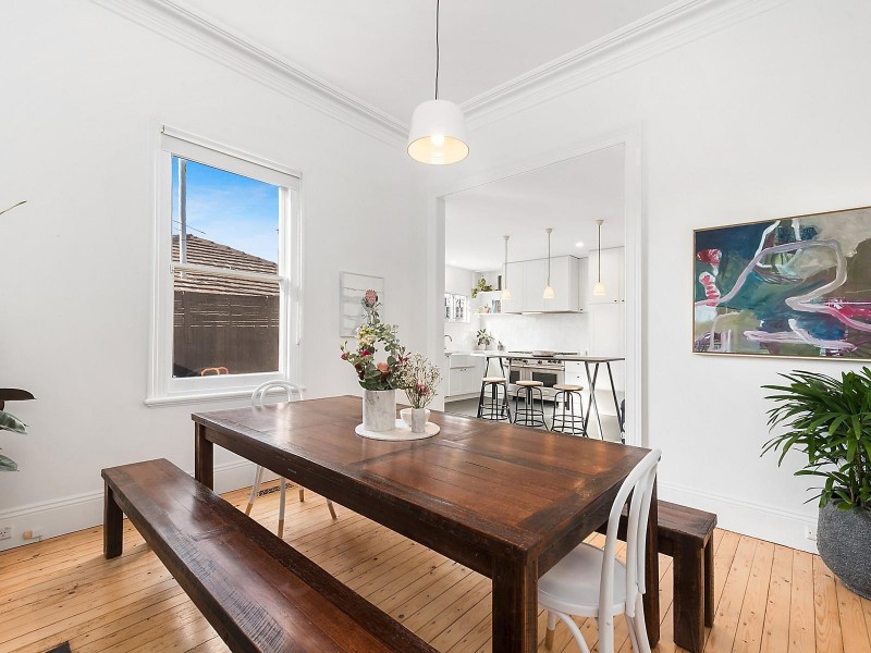 19 Roebuck Street, Newtown VIC 3220