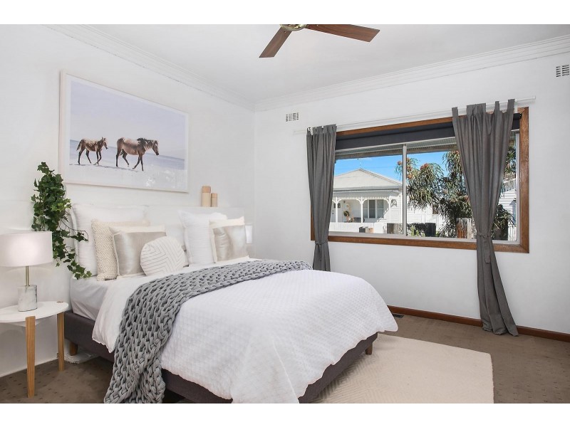 18 Bendigo Street, Geelong West VIC 3218