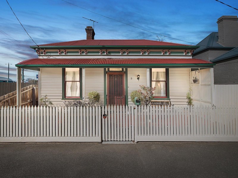 9 Preston Street, Geelong West VIC 3218