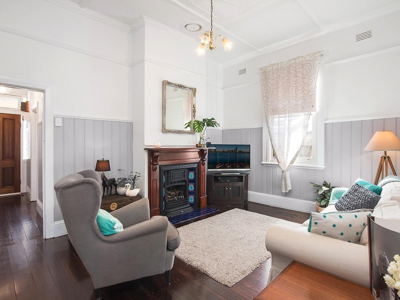 9 Preston Street, Geelong West VIC 3218