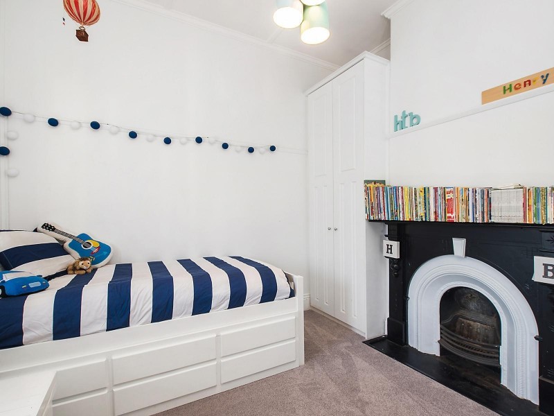 9 Preston Street, Geelong West VIC 3218