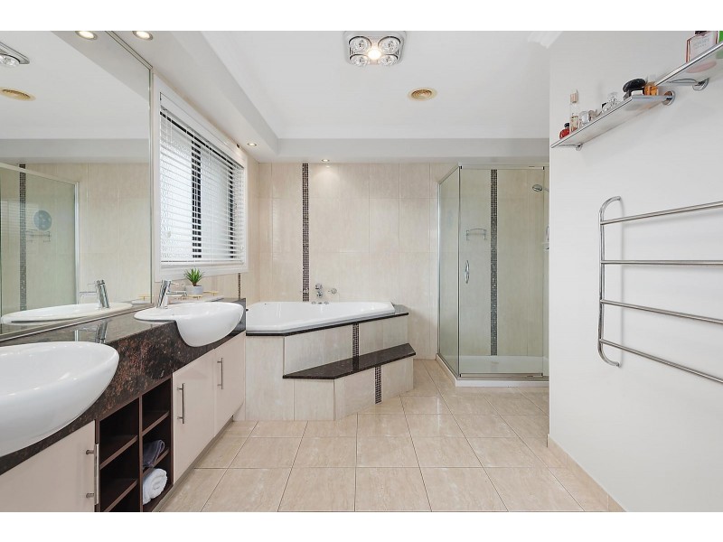 15 Janmar Court, Grovedale VIC 3216