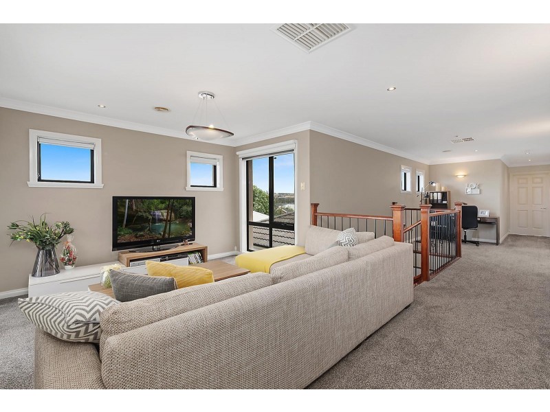 15 Janmar Court, Grovedale VIC 3216