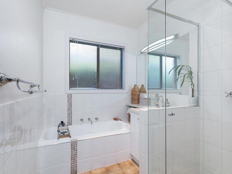 492 Ryrie Street, East Geelong VIC 3219