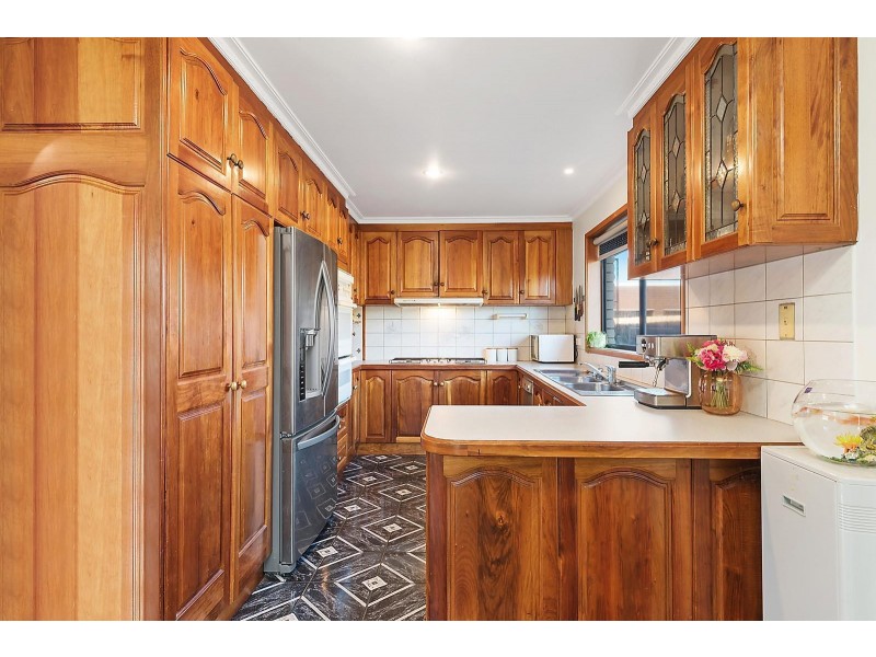 7 Newton Avenue, Bell Post Hill VIC 3215