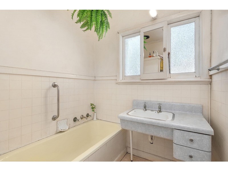 239 High Street, Belmont VIC 3216