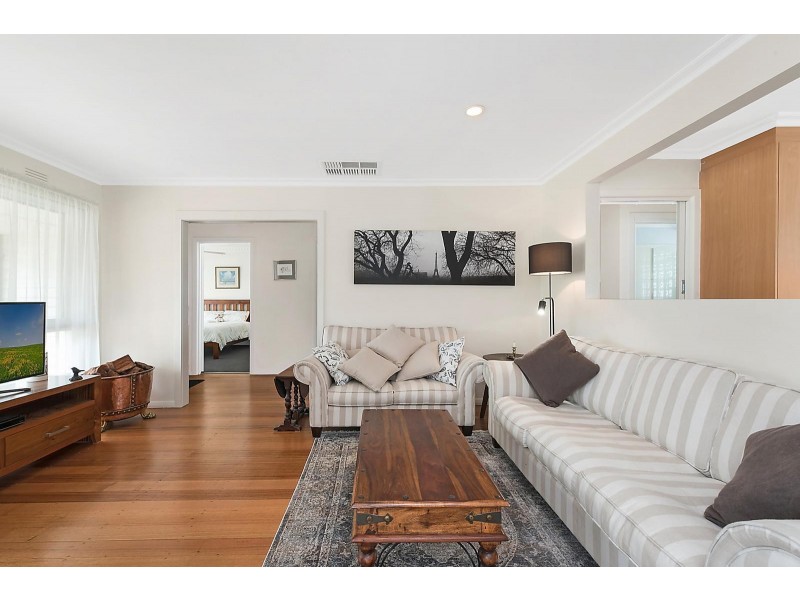 15 Anzac Avenue, Leopold VIC 3224